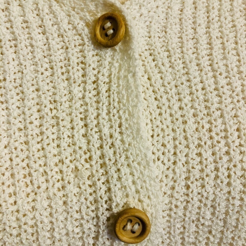 White button down knitted sweater size L - Picture 5 of 5